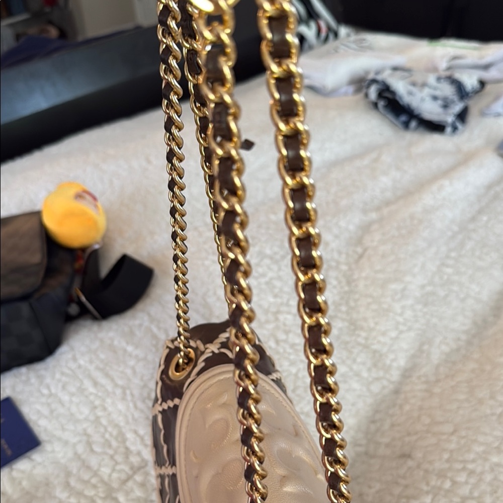 Tory Burch Fleming Brown and Cream Quilted Shoulder Bag - Picture 11 of 12